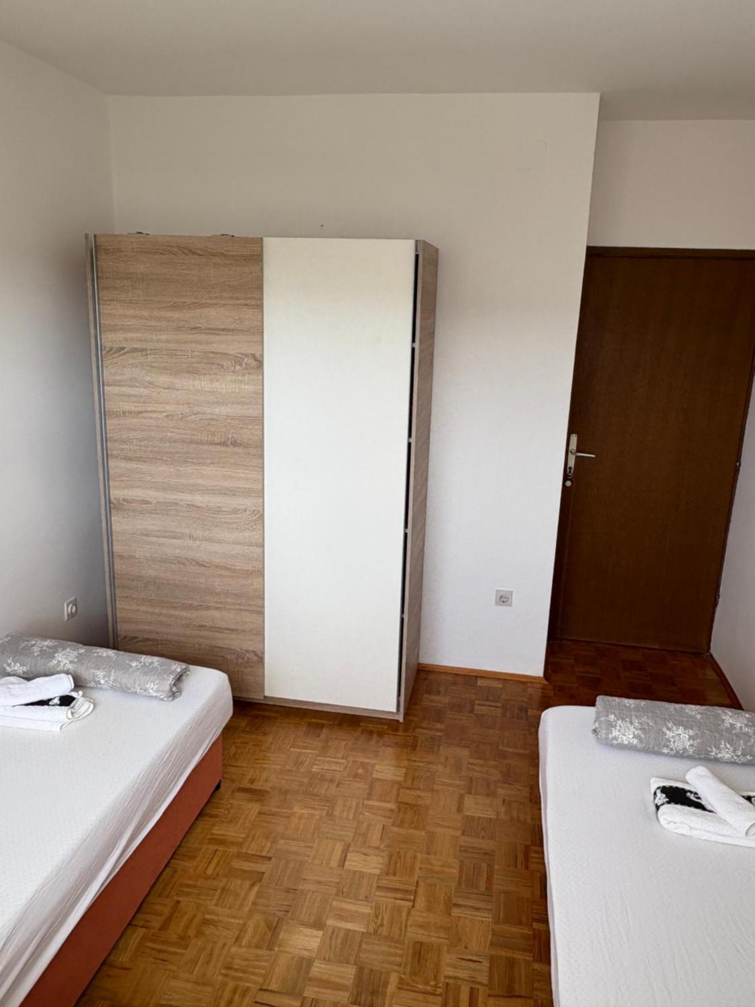 Apartman Danijela Vodice Kültér fotó
